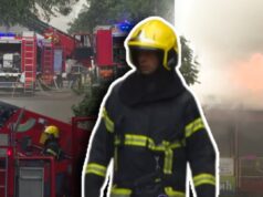 Požar na Novom Beogradu, gust dim iznad Gandijeve i Bežanijske kose Požar na Novom Beogradu, gust dim iznad Gandijeve i Bežanijske kose