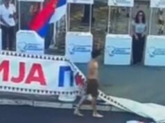 Prekršajna prijava protiv maloletnika zbog incidenta na štandu SNS u Kragujevcu Prekršajna prijava protiv maloletnika zbog incidenta na štandu SNS u Kragujevcu – incident na štandu SNS