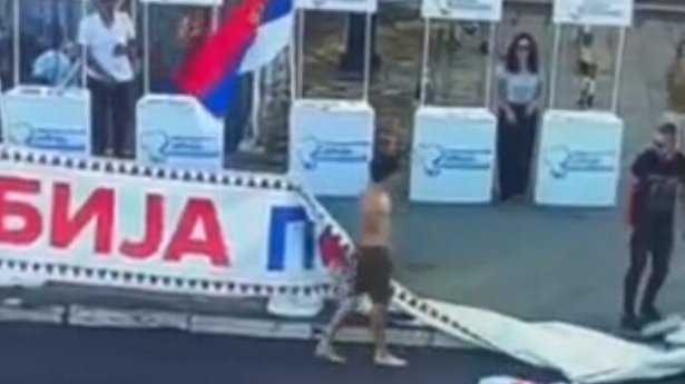 prekrsajna-prijava-1 Prekršajna prijava protiv maloletnika zbog incidenta na štandu SNS u Kragujevcu – incident na štandu SNS