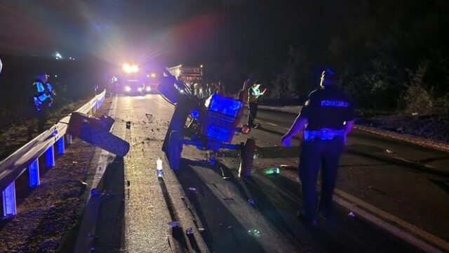Nesreća na njivi kod Sopota, muškarac poginuo nakon prevrtanja traktora