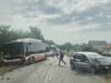 Sudar autobusa i automobila kod Čačka, žena teško povređena Sudar autobusa i automobila kod Čačka, žena teško povređena