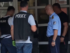 Službenici Severne Mitrovice privedeni zbog obustave rušenja u Bošnjačkoj mahali Službenici Severne Mitrovice privedeni zbog obustave rušenja u Bošnjačkoj mahali – rušenje u Bošnjačkoj mahali
