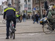 Napad nožem na biciklistu u Parizu, žrtva u kritičnom stanju Napad nožem na biciklistu u Parizu, žrtva u kritičnom stanju