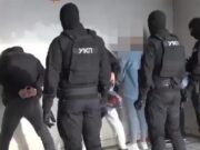 Hapšenje osumnjičenih za pokušaj ubistva u Podgorici, pronađen bunker u kući Hapšenje osumnjičenih za pokušaj ubistva u Podgorici, pronađen bunker u kući
