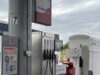 Incident na benzinskoj pumpi u Zemunu, povređena radnica nakon udara automobila Incident na benzinskoj pumpi u Zemunu, povređena radnica nakon udara automobila