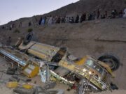 Autobus pun dece sleteo u provaliju na ostrvu Fogo, poginula 21 osoba Autobus sa decom sleteo u provaliju na ostrvu Fogo, poginula 21 osoba – nesreća na ostrvu Fogo