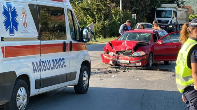saobracajne-nesrece Saobraćajne nesreće kod Mladenovca i Lazarevca, dvoje poginulih u jednom danu