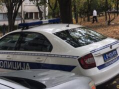 Ubistvo na Voždovcu, osumnjičeni priznao delo nakon pet sati skrivanja Ubistvo na Voždovcu, osumnjičeni priznao delo nakon pet sati skrivanja