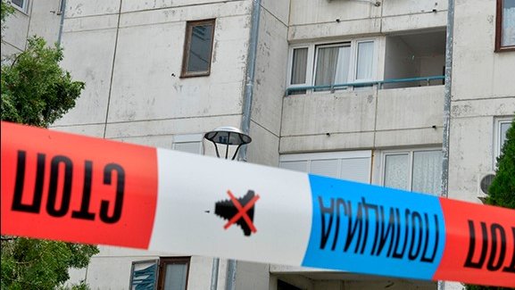 muskarac-pao-sa Muškarac pao sa zgrade u Užicu, u bolnici mu se bore za život – pad sa zgrade u Užicu