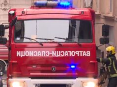 Požar kod naplatne rampe Vrčin, automobil izgoreo, proširila se vatra Požar kod naplatne rampe Vrčin, automobil izgoreo, proširila se vatra
