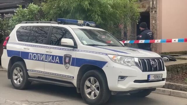 Ubistvo nožem na Voždovcu, osumnjičeni ostaje u pritvoru 30 dana – napad nožem u Beogradu