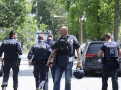 Osuđen Srbin u Beču zbog prevara sa lizingom automobila, vozila završavala na Balkanu Osuđen Srbin u Beču zbog prevara sa lizingom automobila, vozila završavala na Balkanu