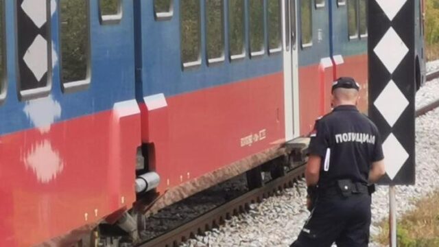 voz-udario Voz udario muškarca kod Pančeva, preminuo u bolnici posle nesreće – nesreća na pruzi kod Pančeva