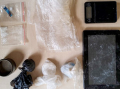 muskarac-uhapsen-1 Muškarac uhapšen u Jagodini zbog amfetamina, LSD i tableta – hapšenje u Jagodini