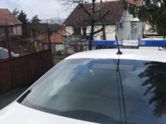 Eksplozija bombe na Zvezdari oštetila dva automobila, istraga u toku Eksplozija bombe na Zvezdari oštetila dva automobila, istraga u toku – napad bomba na Zvezdari