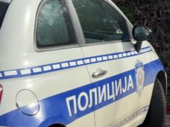 Saobraćajna nesreća kod Subotice, poginula žena u sudaru automobila i kamiona Saobraćajna nesreća kod Subotice, poginula žena u sudaru automobila i kamiona