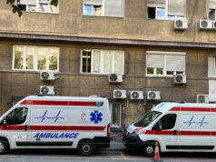 Saobraćajna nezgoda u Rakovici, teško povređen muškarac i povređena žena u Beogradu Saobraćajna nezgoda u Rakovici, teško povređen muškarac i povređena žena u Beogradu