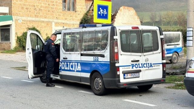 Policija u Budvi uhapsila dvadesetogodišnjeg državljanina Srbije, odbio test na narkotike – hapšenje u Budvi