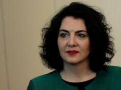 Bivša gradonačelnica Niša optužena za korupciju pojavila se u sudu Bivša gradonačelnica Niša optužena za korupciju pojavila se u sudu – korupcija u Nišu
