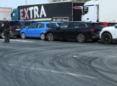 cetrnaest-vozila Četrnaest vozila učestvovalo u lančanom sudaru na auto-putu kod Šimanovaca – lančani sudar na auto-putu