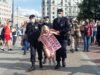 Povreda maloletnika tokom protesta ispred srednje škole u Lansu, istraga u toku Povreda maloletnika tokom protesta ispred srednje škole u Lansu, istraga u toku – povreda učenika u Lensu