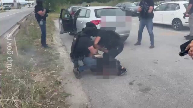 Policija zaplenila 10 kilograma amfetamina na Zvezdari, uhapšene dve osobe – zaplena amfetamina na Zvezdari