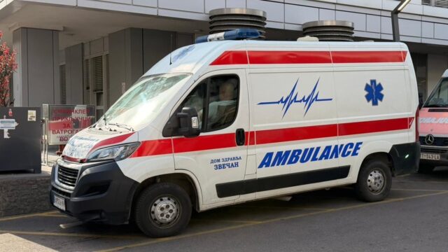 pad-tinejdzera Pad tinejdžera sa zidina Kalemegdana, teško povređen mladić