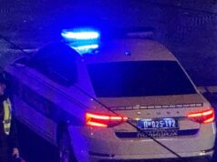 Saobraćajna nesreća kod Bečeja, jedna osoba poginula, dve teško povređene Saobraćajna nesreća kod Bečeja, jedna osoba poginula, dve teško povređene