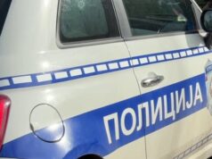 Saobraćajna nesreća na Karaburmi, preminuo vozač, pet osoba povređeno Saobraćajna nesreća na Karaburmi, preminuo vozač, pet osoba povređeno