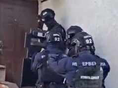 Ultradesničar uhapšen u Zemunu zbog organizovanja nasilja na dan izbora Ultradesničar uhapšen u Zemunu zbog organizovanja nasilja na dan izbora – hapšenje u Zemunu