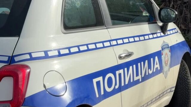 prevrnuo-se-minibus Prevrnuo se minibus kod Novog Pazara, vozač prošao bez povreda – nesreća kod Novog Pazara